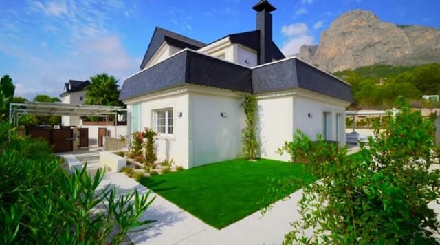 3 sovrum Villa till salu i Polop med pool garage - 560 000 € (Ref: 9453979)