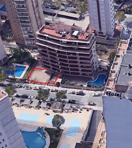 Commercial for sale in Calpe / Calp with pool - € 250,000 (Ref: 9453992)