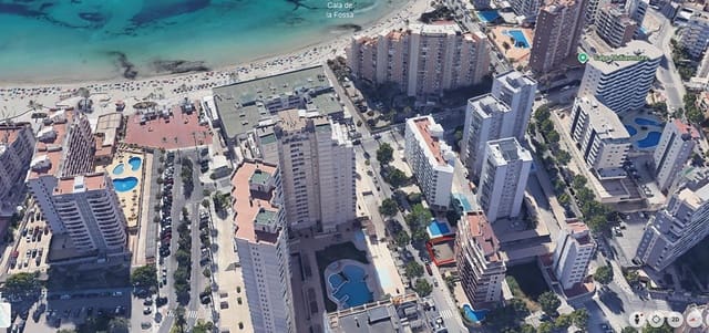 Commercial for sale in Calpe / Calp with pool - € 250,000 (Ref: 9453992)