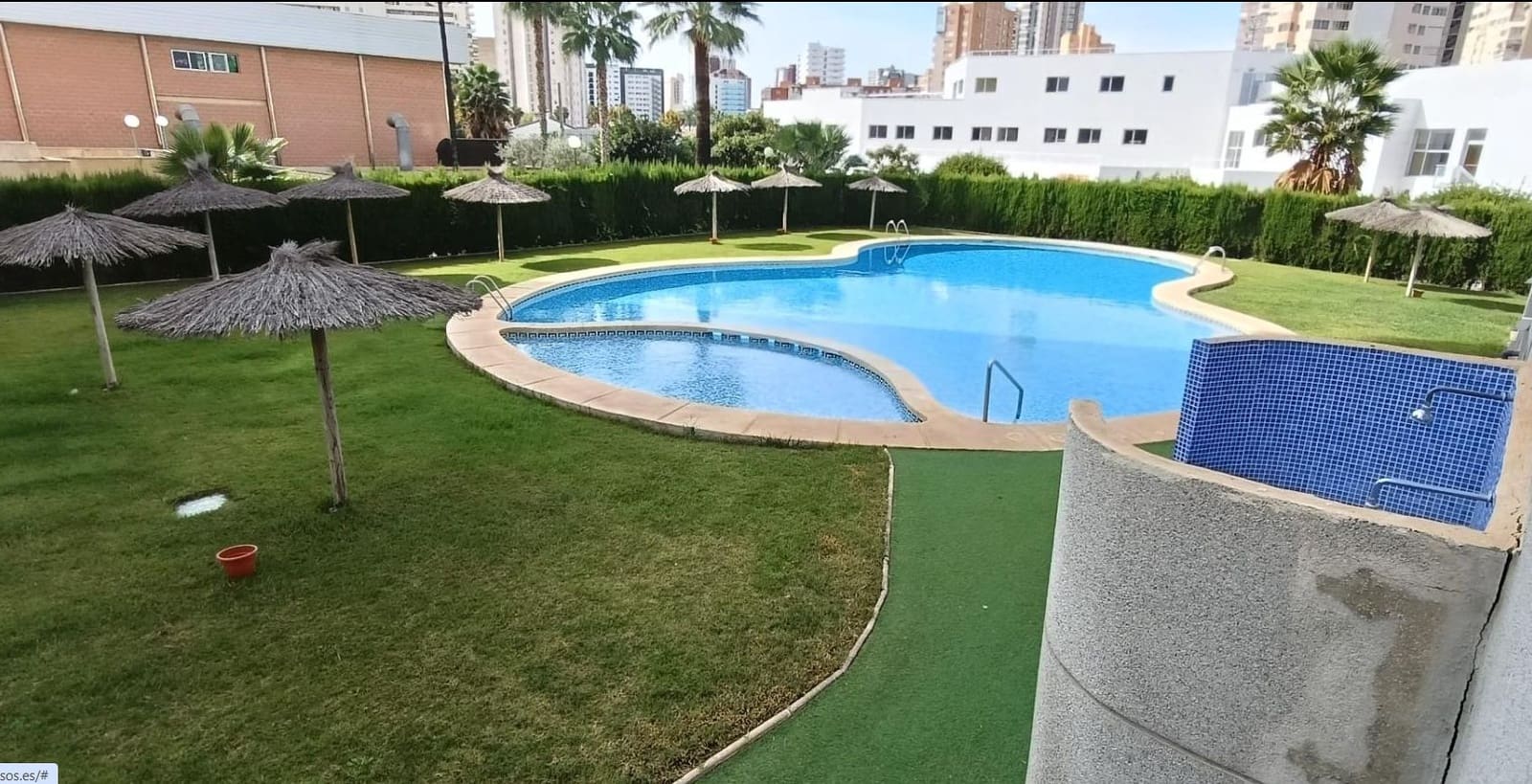 2 makuuhuone Huoneisto myytävänä paikassa Benidorm mukana uima-altaan 
autotalli - 205 000 € (Ref: 9454015)