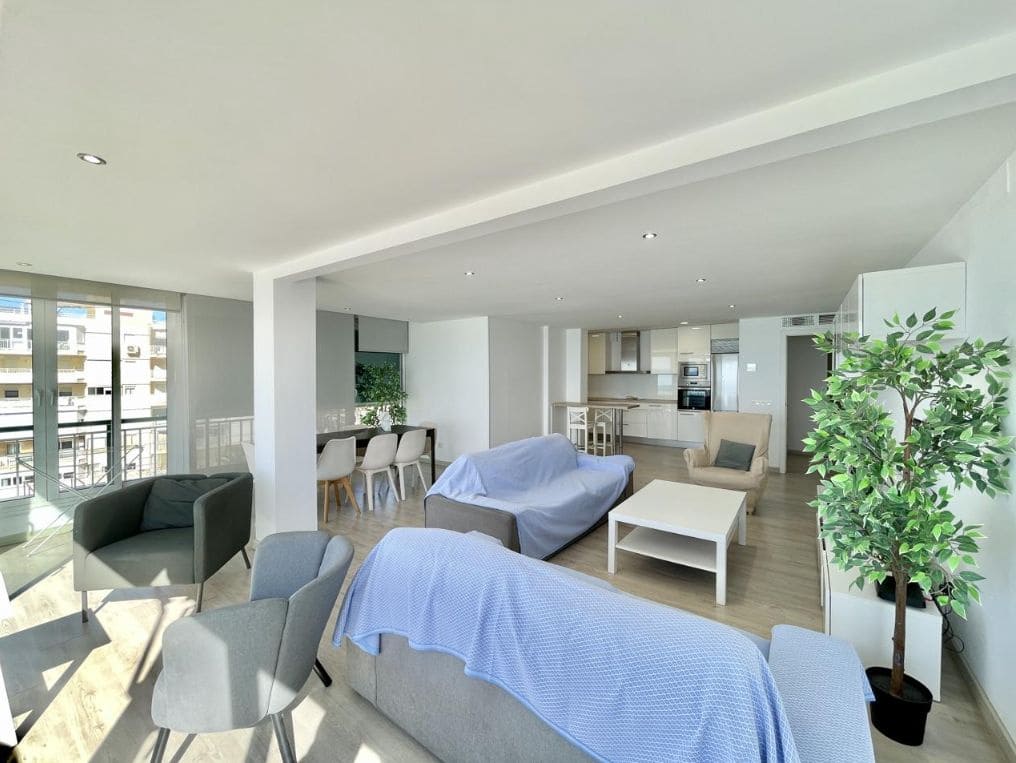 3 soverom Leilighet til salgs i Benidorm med garasje - € 695 000 (Ref: 9454036)