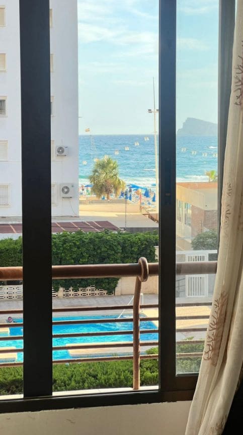 2 bedroom Apartment for sale in Benidorm with pool garage - € 260,000 (Ref: 9454055)
