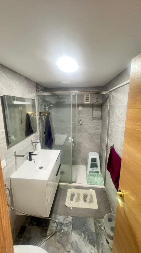 2 bedroom Apartment for sale in Benidorm with pool garage - € 260,000 (Ref: 9454055)