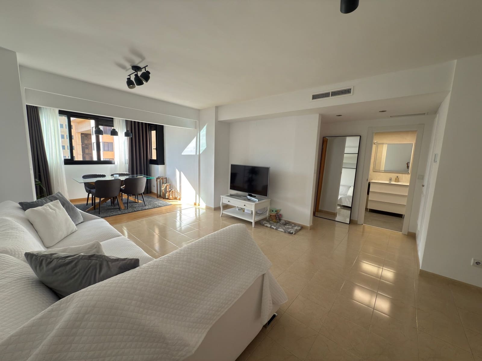 1 sypialnia Apartament na sprzedaż w La Villajoyosa / Vila Joiosa z basenem garażem - 225 000 € (Ref: 9454076)