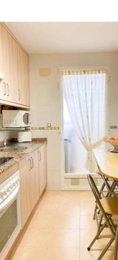 2 soveværelse Lejlighed til salg i Benidorm med swimmingpool garage - € 285.000 (Ref: 9454078)