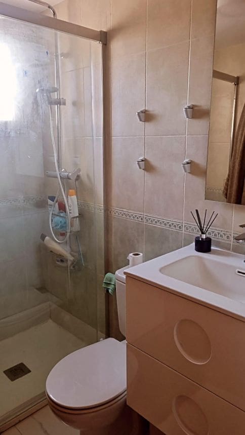 2 soveværelse Lejlighed til salg i Benidorm med swimmingpool garage - € 285.000 (Ref: 9454078)