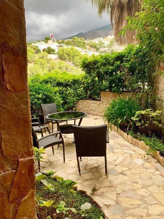 3 bedroom Villa for sale in Altea with pool garage - € 799,000 (Ref: 9454080)