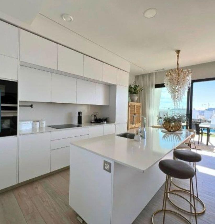 3 sypialnia Dom szeregowy na sprzedaż w Finestrat z basenem garażem - 615 000 € (Ref: 9454081)