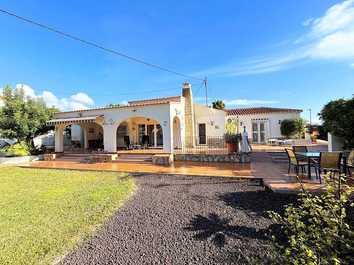 4 bedroom Villa for sale in Calpe / Calp with pool garage - € 540,000 (Ref: 9454621)