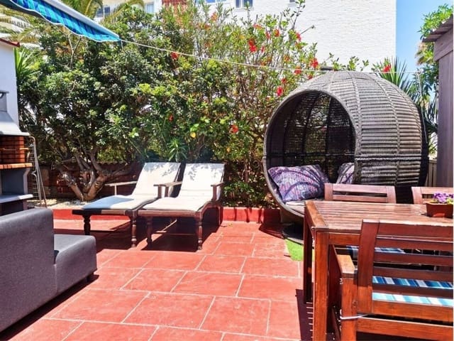 Chalet de 7 habitaciones en Alfaz del Pi / L'Alfàs del Pi en venta con garaje - 2.500.000 € (Ref: 9454634)