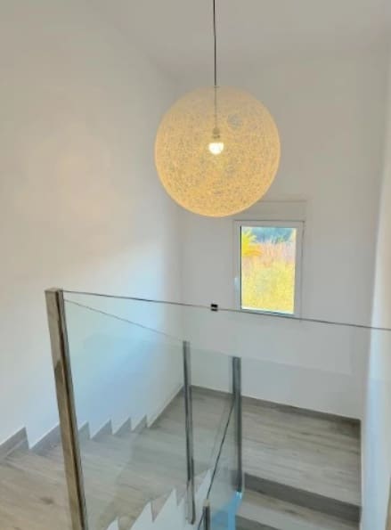 4 soverom Villa til salgs i Alfaz del Pi / L'Alfas del Pi med svømmebasseng garasje - € 1 195 000 (Ref: 9454640)