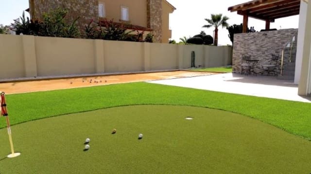 4 soverom Villa til salgs i Alfaz del Pi / L'Alfàs del Pi med svømmebasseng garasje - € 1 195 000 (Ref: 9454640)