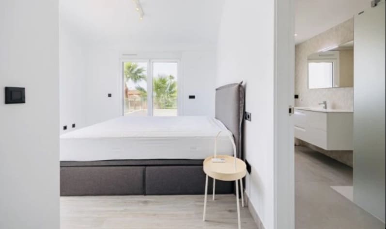 4 soverom Villa til salgs i Alfaz del Pi / L'Alfas del Pi med svømmebasseng garasje - € 1 195 000 (Ref: 9454640)