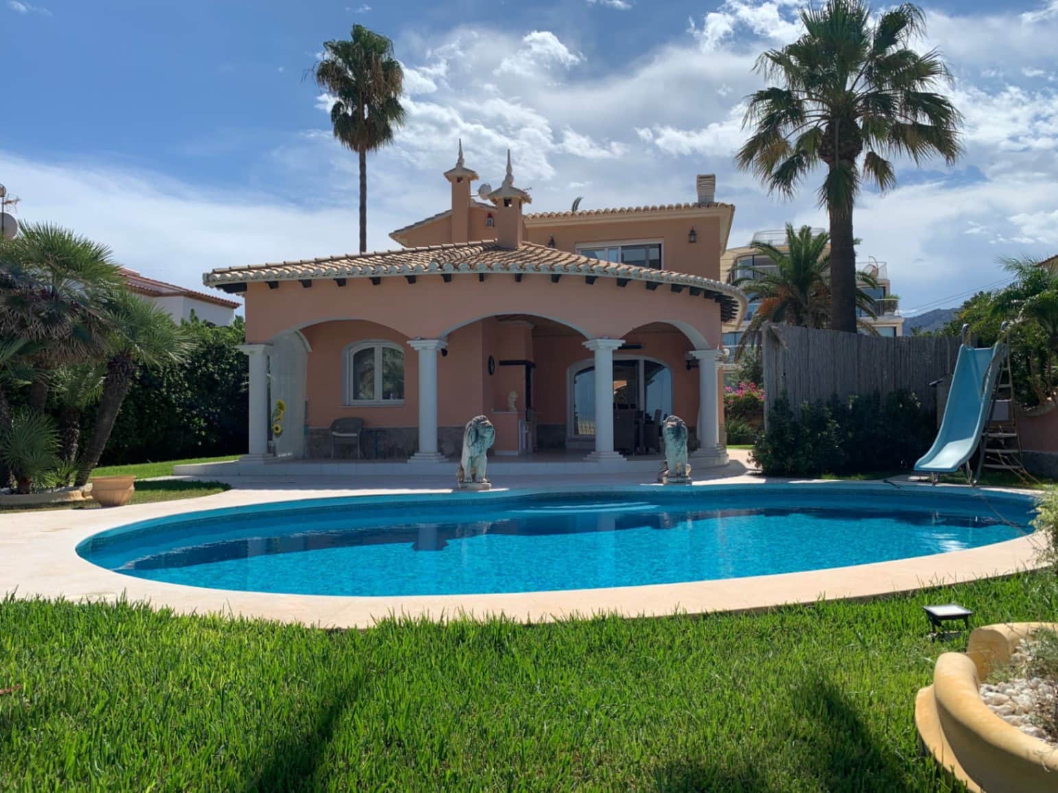 3 soverom Villa til salgs i Els Poblets med svømmebasseng garasje - € 899 000 (Ref: 9454641)