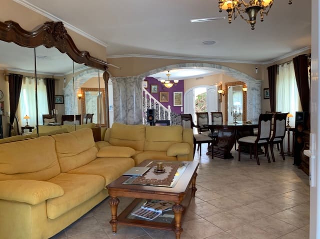 3 soverom Villa til salgs i Els Poblets med svømmebasseng garasje - € 899 000 (Ref: 9454641)