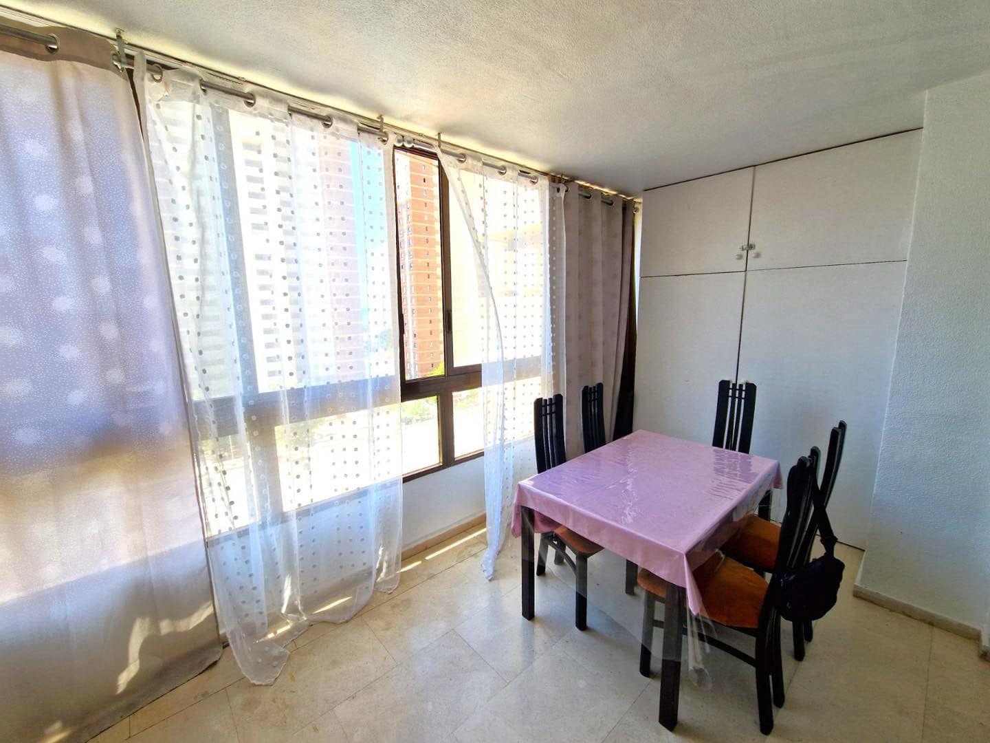 2 bedroom Apartment for sale in Benidorm with pool garage - € 215,000 (Ref: 9454642)