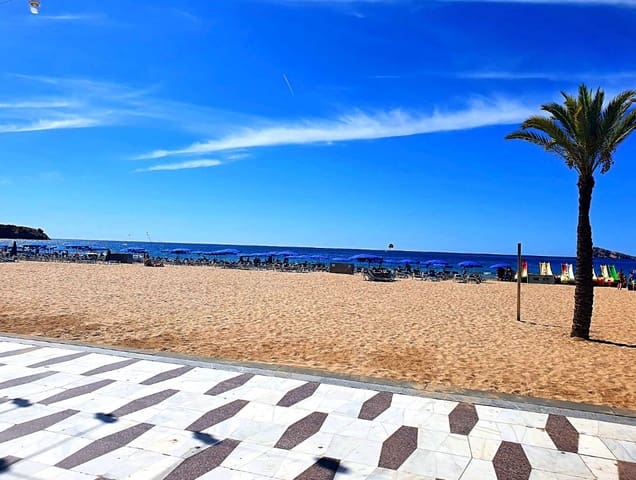 2 makuuhuone Huoneisto myytävänä paikassa Levante, Benidorm mukana 
autotalli - 348 000 € (Ref: 9454647)