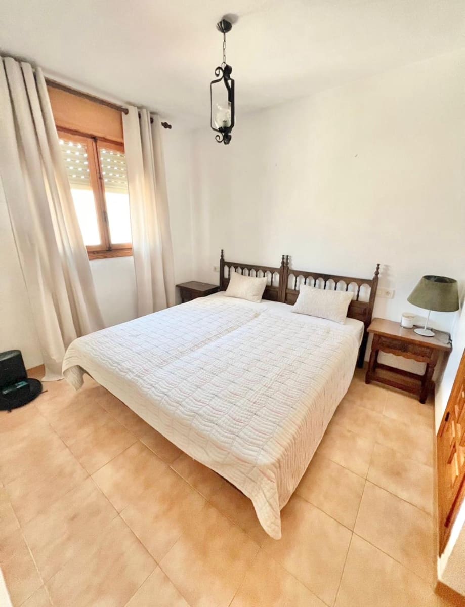 Casa de 3 habitaciones en Calpe / Calp en venta con piscina - 255.000 € (Ref: 9454650)