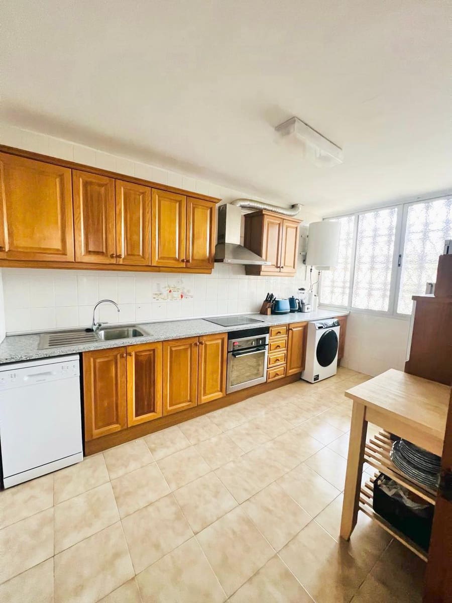 Casa de 3 habitaciones en Calpe / Calp en venta con piscina - 255.000 € (Ref: 9454650)