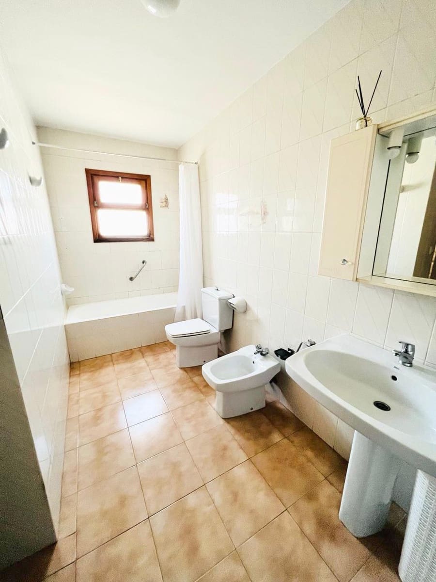 Casa de 3 habitaciones en Calpe / Calp en venta con piscina - 255.000 € (Ref: 9454650)