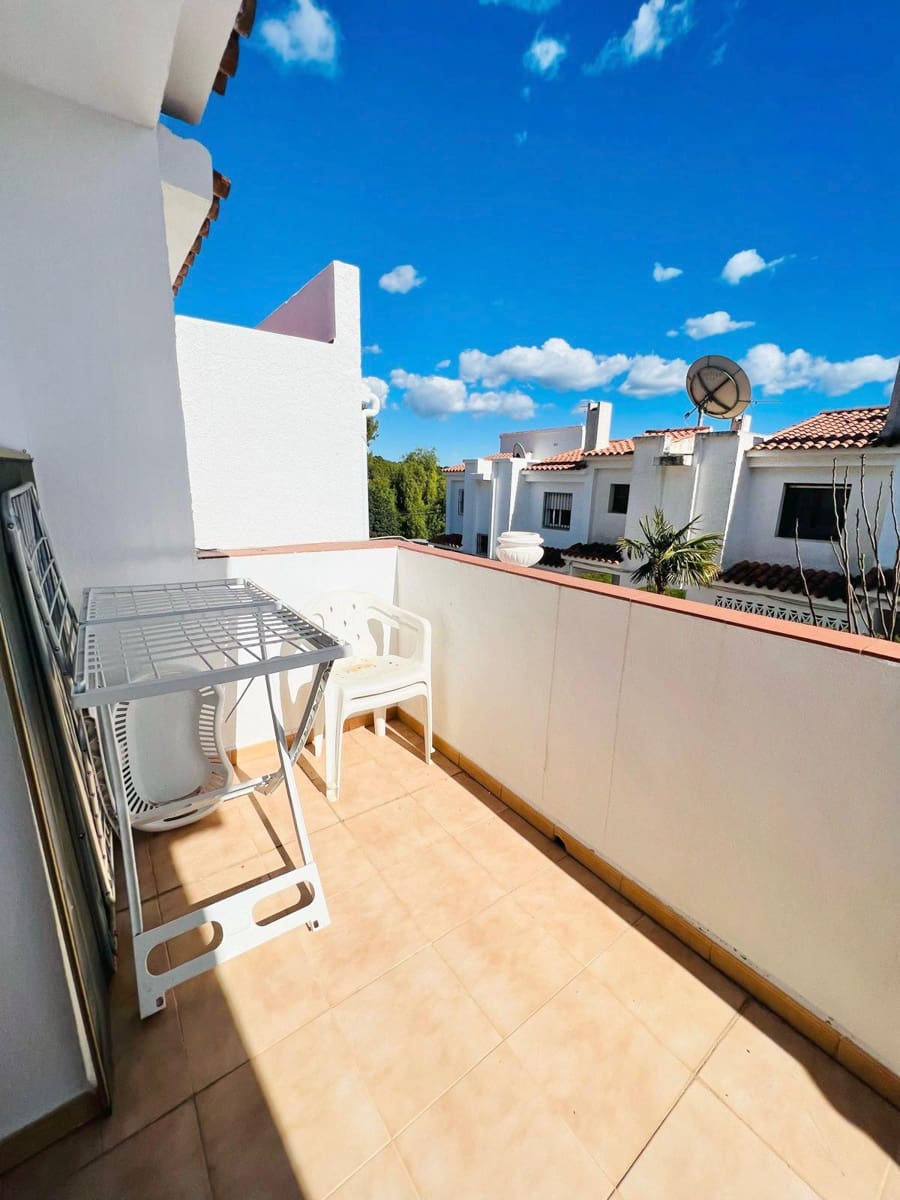 Casa de 3 habitaciones en Calpe / Calp en venta con piscina - 255.000 € (Ref: 9454650)