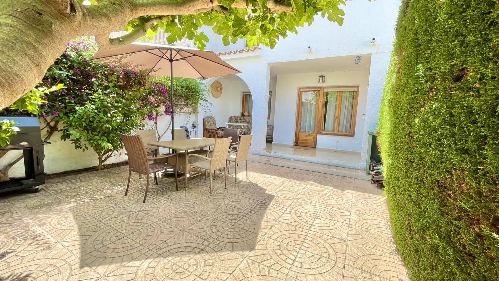 Casa de 3 habitaciones en Calpe / Calp en venta con piscina - 255.000 € (Ref: 9454650)