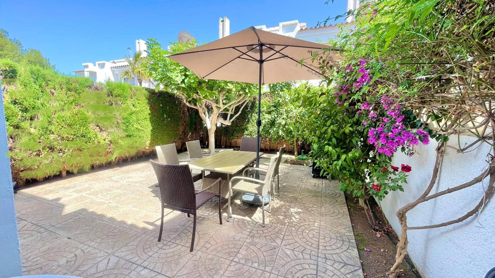 Casa de 3 habitaciones en Calpe / Calp en venta con piscina - 255.000 € (Ref: 9454650)