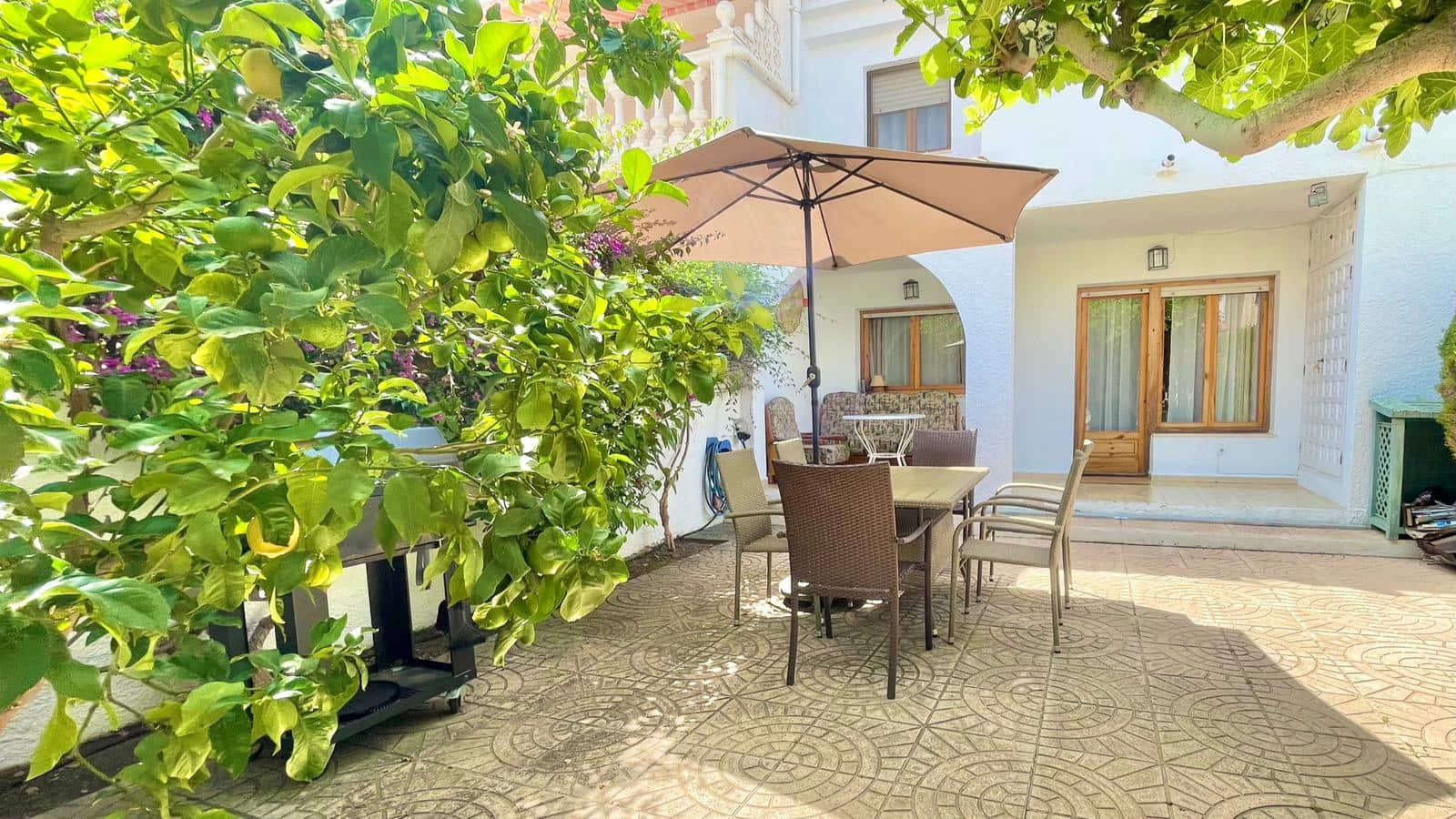 Casa de 3 habitaciones en Calpe / Calp en venta con piscina - 255.000 € (Ref: 9454650)