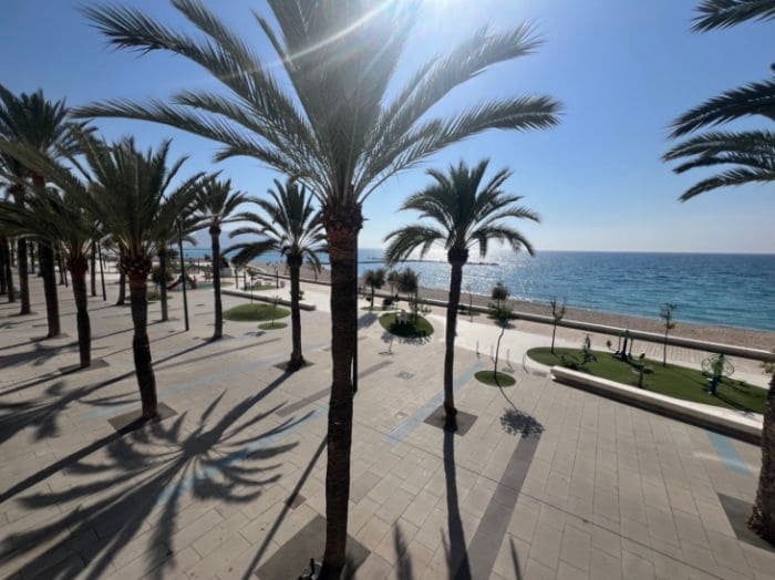 2 bedroom Apartment for sale in Altea - € 420,000 (Ref: 9454653)
