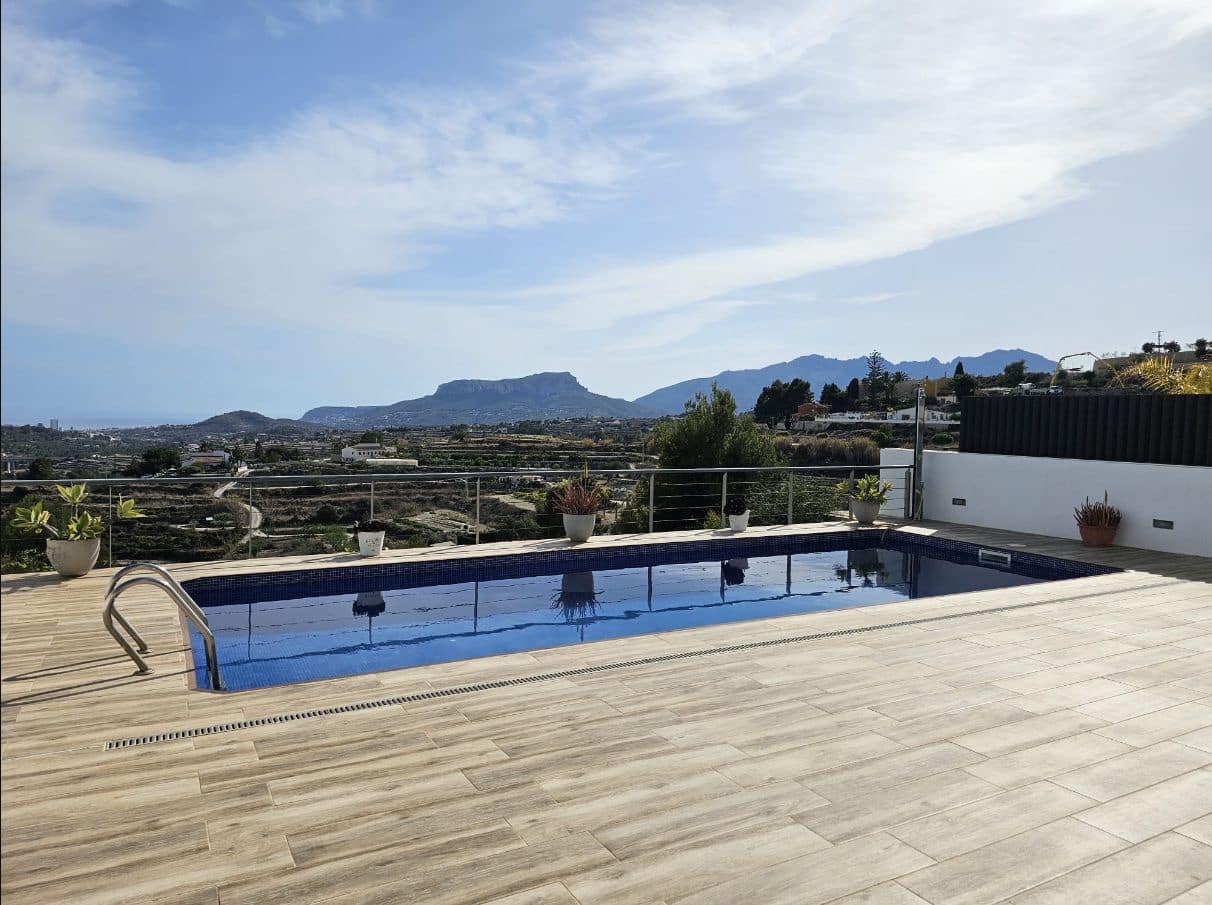 3 slaapkamer Villa te koop in Benissa met zwembad garage - € 690.000 (Ref: 9454658)