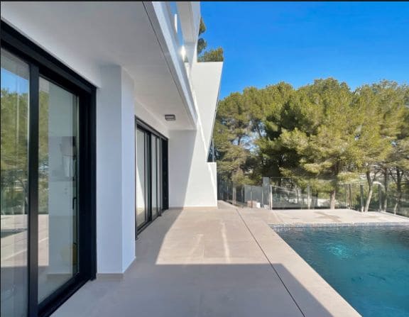 3 sovrum Villa till salu i Moraira med pool garage - 690 000 € (Ref: 9454659)