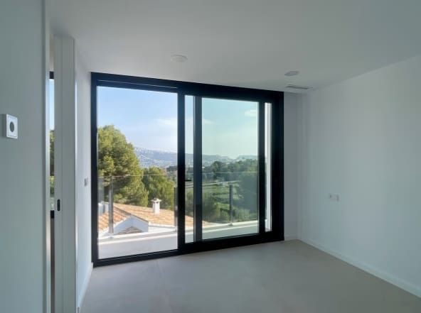 3 sovrum Villa till salu i Moraira med pool garage - 690 000 € (Ref: 9454659)