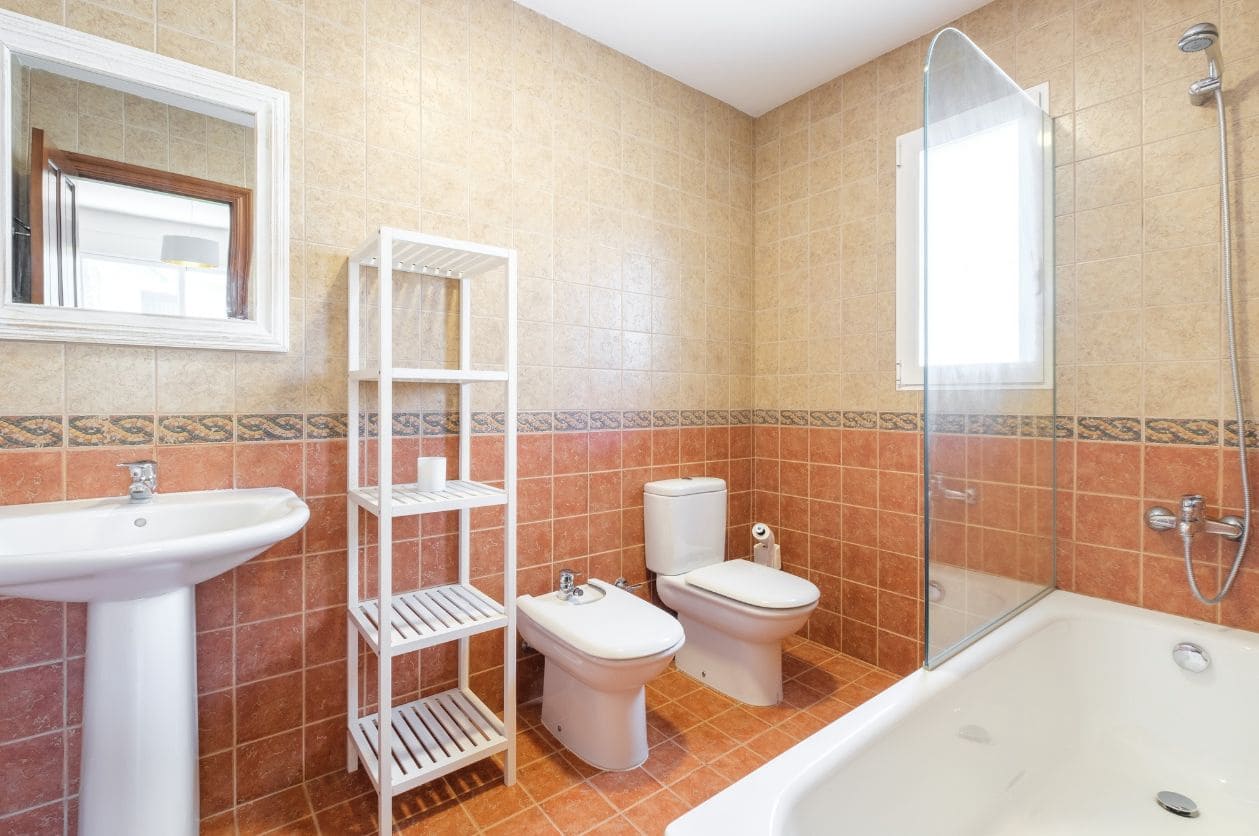 4 sypialnia Willa na sprzedaż w La Nucia z basenem garażem - 825 000 € (Ref: 9454660)