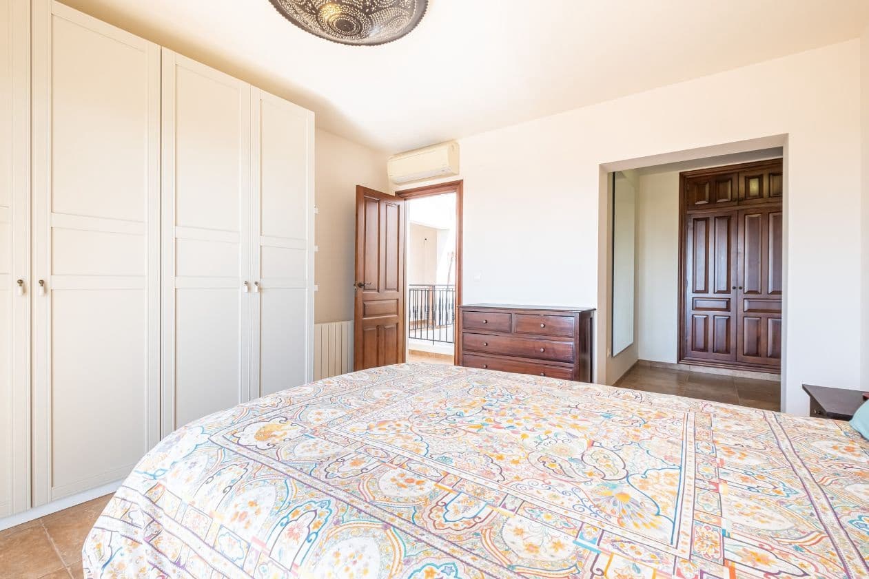 4 sypialnia Willa na sprzedaż w La Nucia z basenem garażem - 825 000 € (Ref: 9454660)