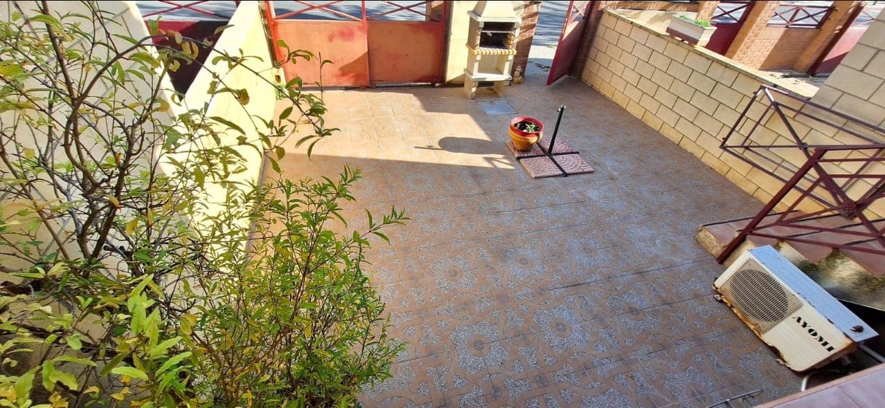 4 sypialnia Bungalow na sprzedaż w La Nucia z basenem garażem - 250 000 € (Ref: 9454661)