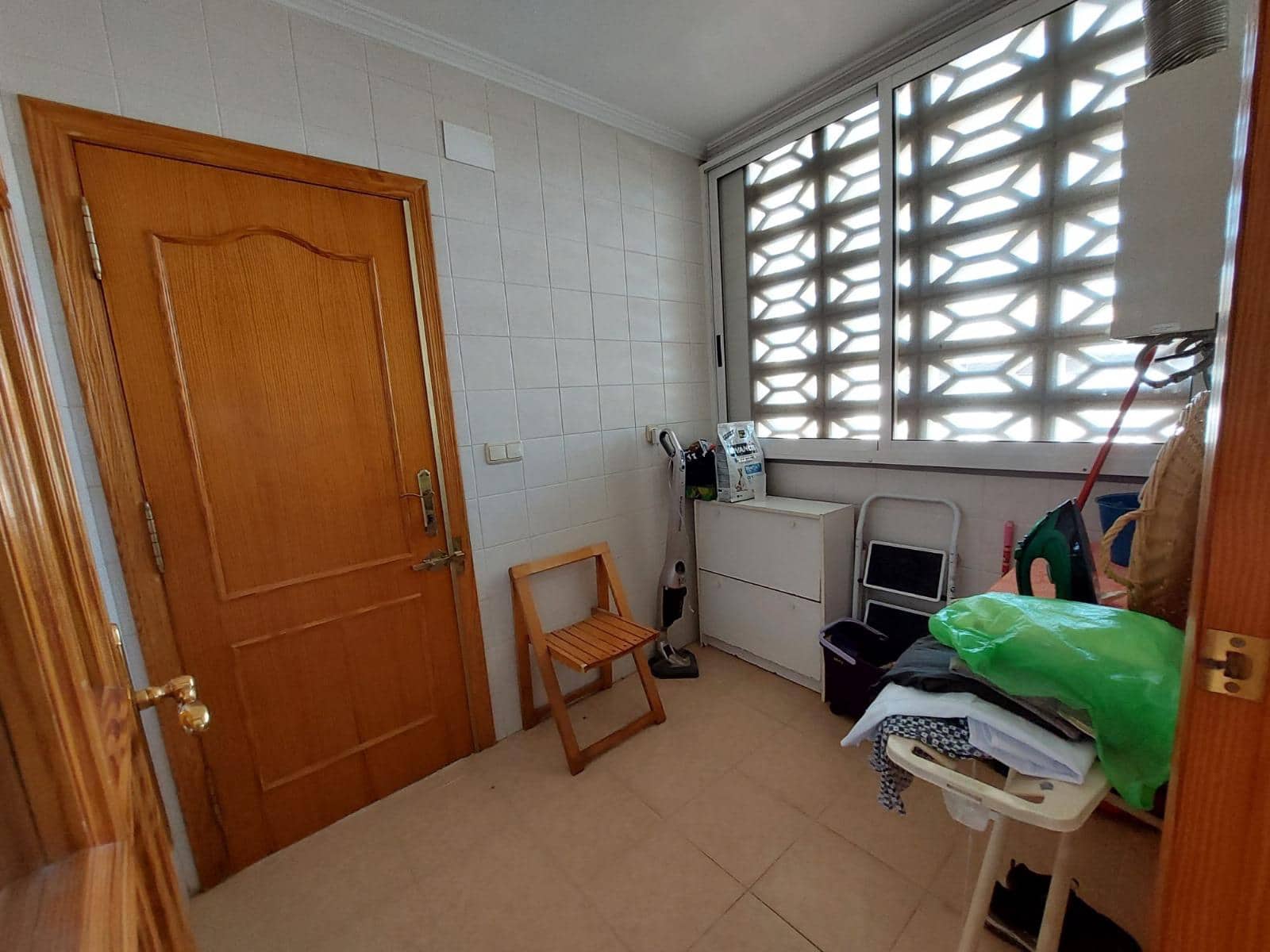 3 sypialnia Willa na sprzedaż w Busot z basenem garażem - 450 000 € (Ref: 9454662)