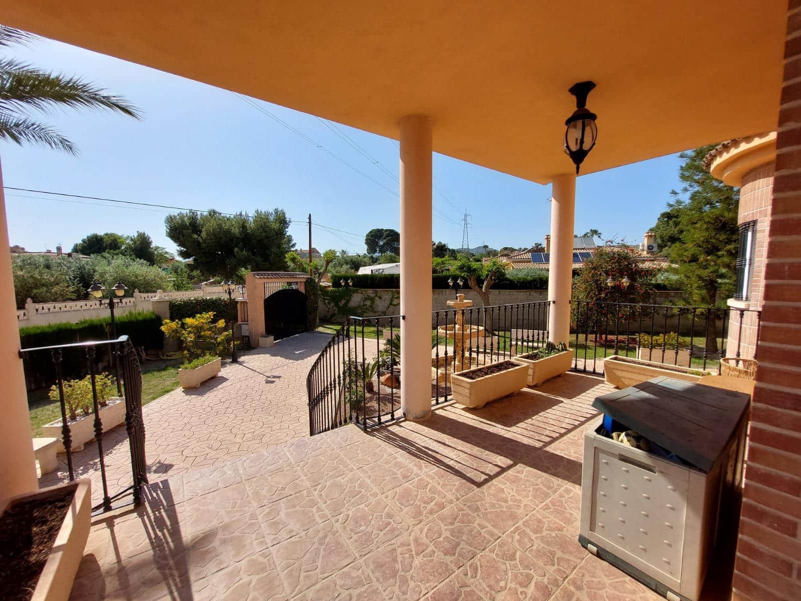 3 sypialnia Willa na sprzedaż w Busot z basenem garażem - 450 000 € (Ref: 9454662)