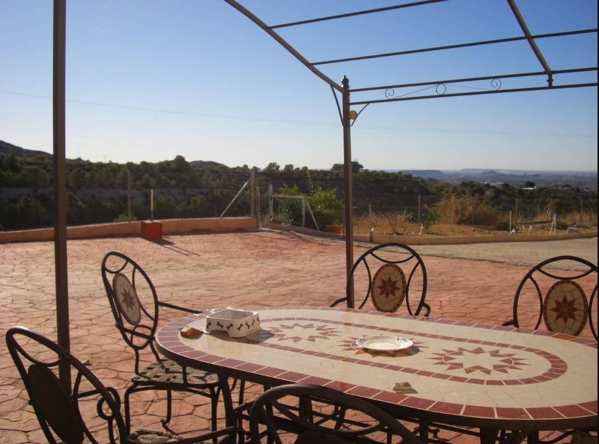 4 sypialnia Willa na sprzedaż w Busot z garażem - 338 000 € (Ref: 9454665)