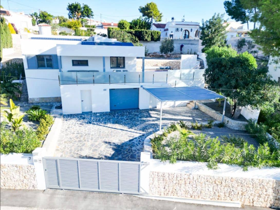 3 soveværelse Villa til salg i Benissa med garage - € 799.000 (Ref: 9454666)