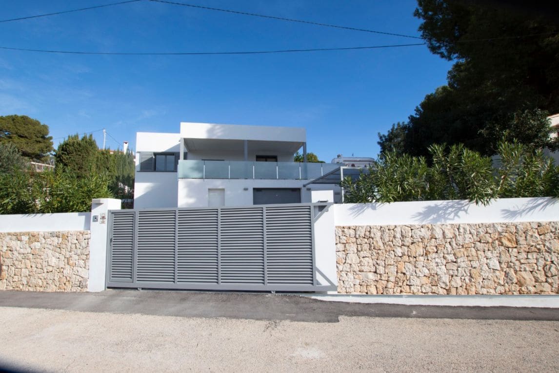 3 soveværelse Villa til salg i Benissa med garage - € 799.000 (Ref: 9454666)