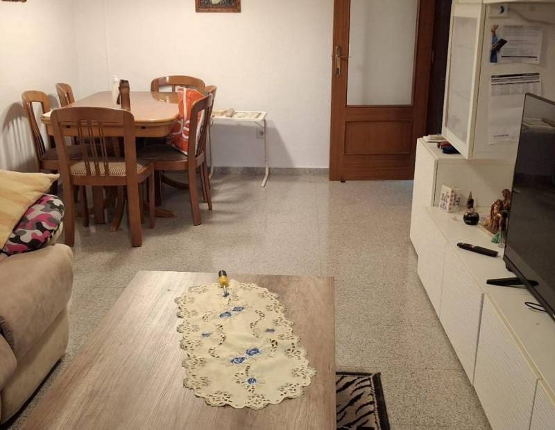 3 quarto Apartamento para venda em Benidorm com piscina - 225 000 € (Ref: 9454667)