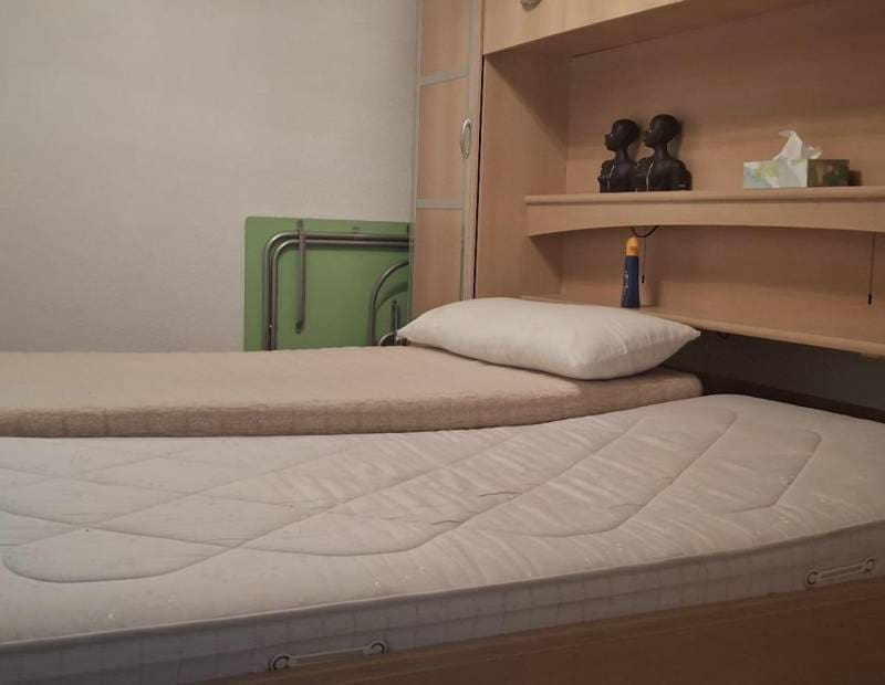 3 quarto Apartamento para venda em Benidorm com piscina - 225 000 € (Ref: 9454667)