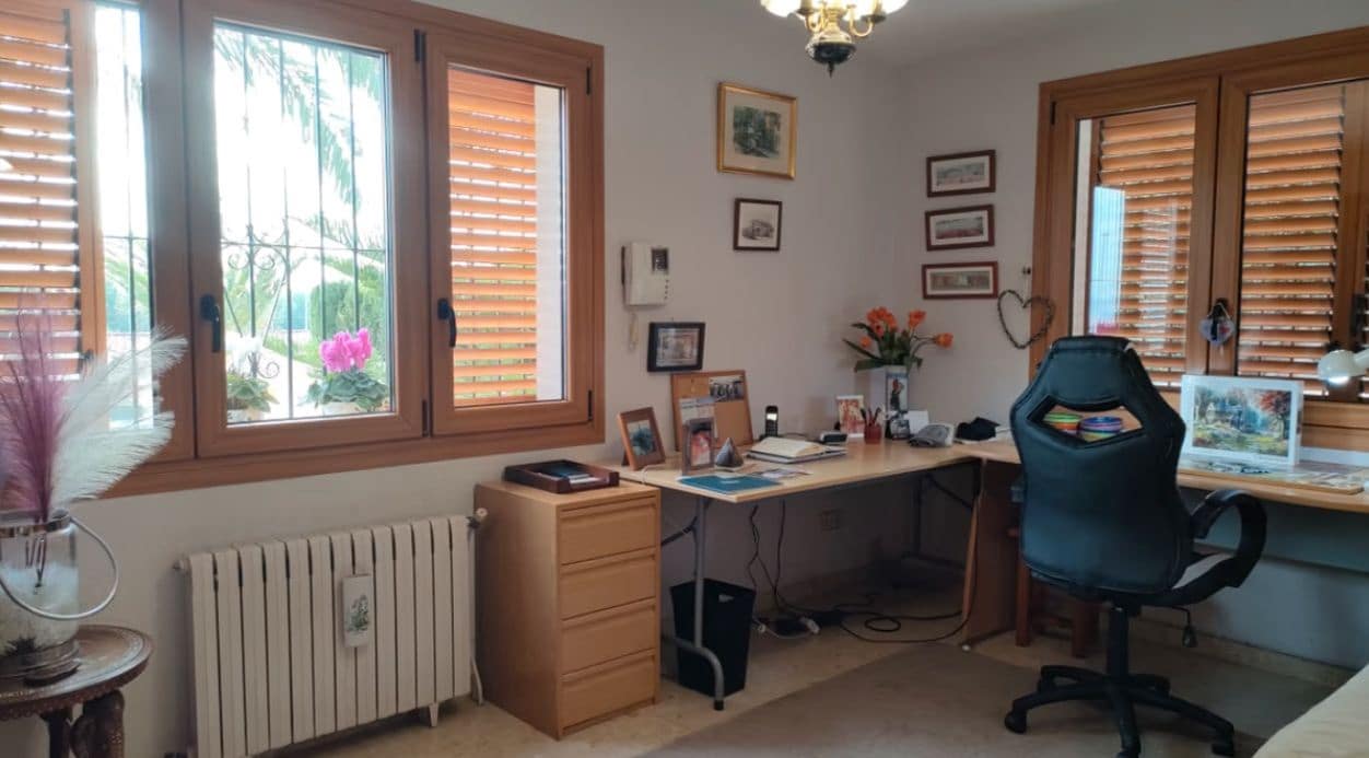 3 sypialnia Willa na sprzedaż w La Nucia z basenem garażem - 520 000 € (Ref: 9454670)