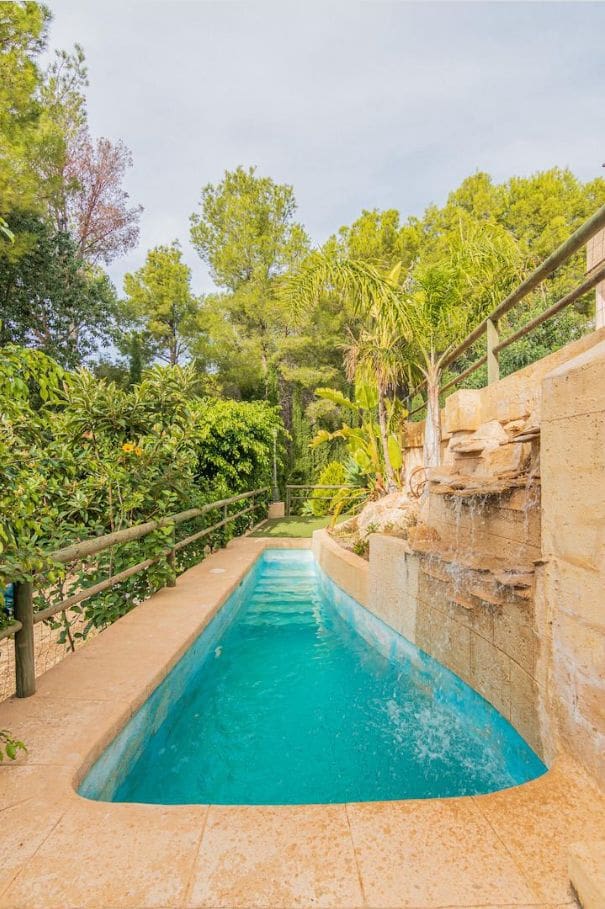 4 bedroom Villa for sale in Altea with pool garage - € 640,000 (Ref: 9454672)