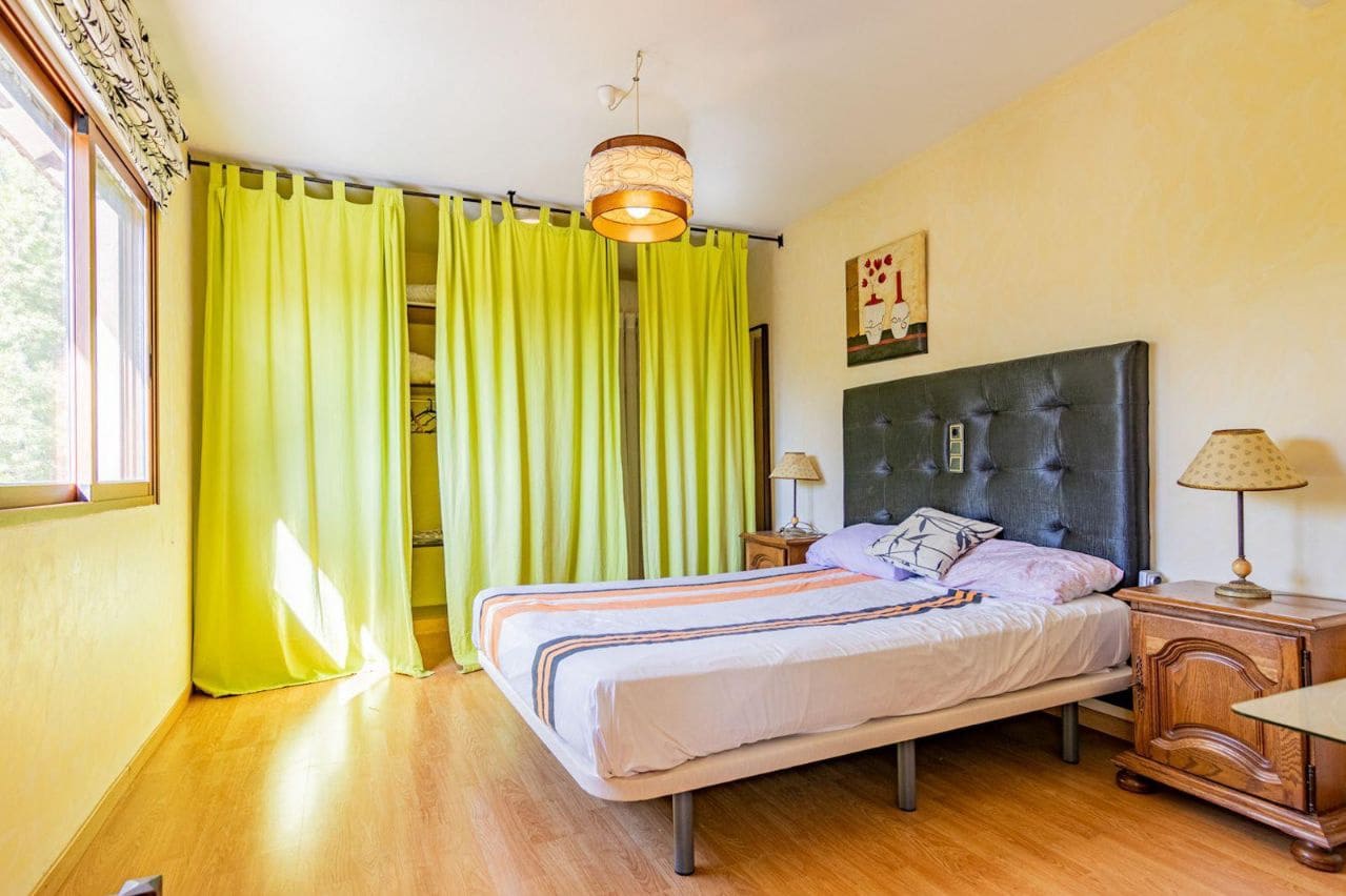 4 bedroom Villa for sale in Altea with pool garage - € 640,000 (Ref: 9454672)