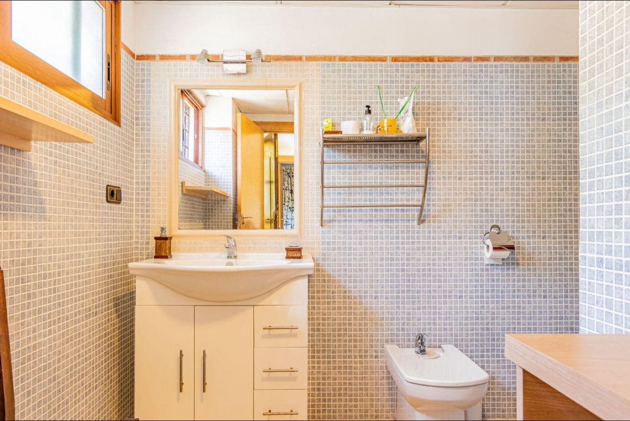 4 bedroom Villa for sale in Altea with pool garage - € 640,000 (Ref: 9454672)