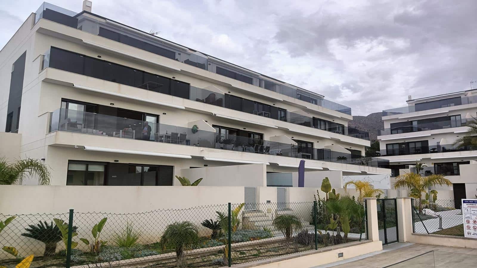 2 bedroom Apartment for sale in Finestrat with pool garage - € 379,000 (Ref: 9454676)