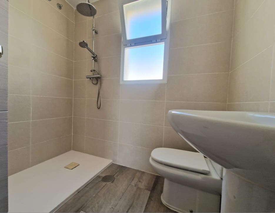 3 sypialnia Willa na sprzedaż w La Nucia z basenem garażem - 330 000 € (Ref: 9454678)