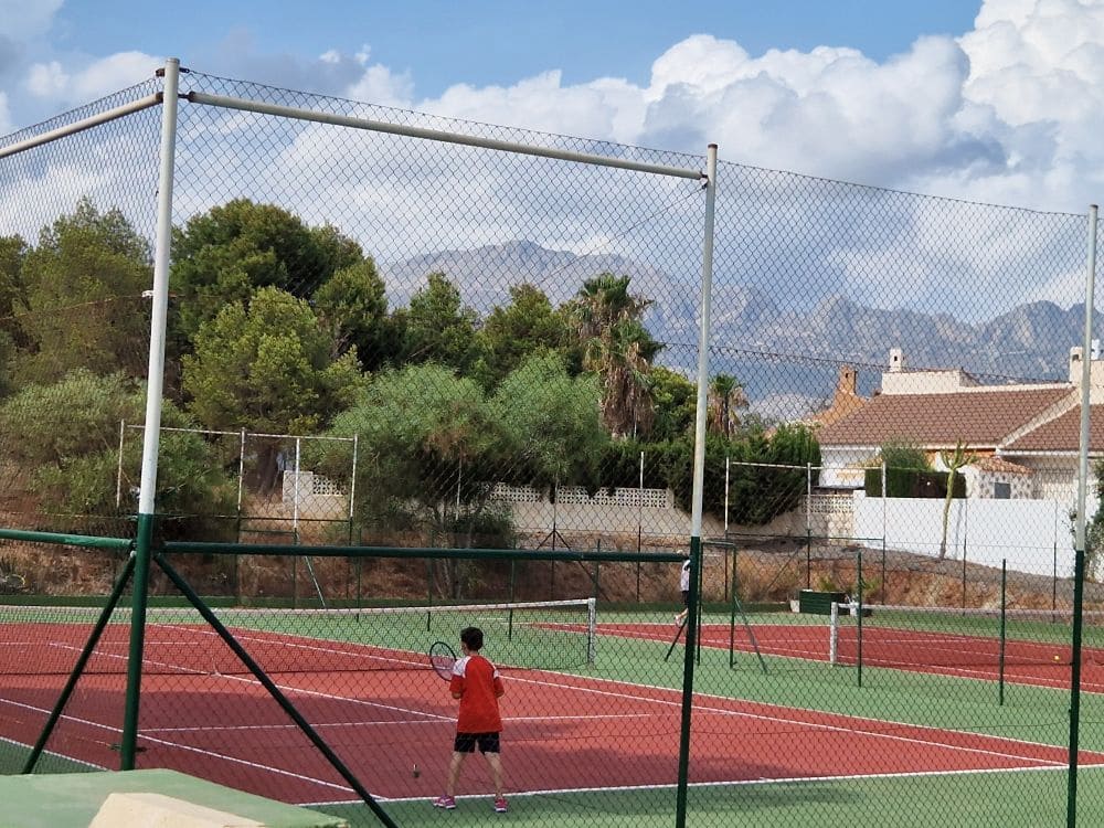 3 sypialnia Willa na sprzedaż w La Nucia z basenem garażem - 330 000 € (Ref: 9454678)