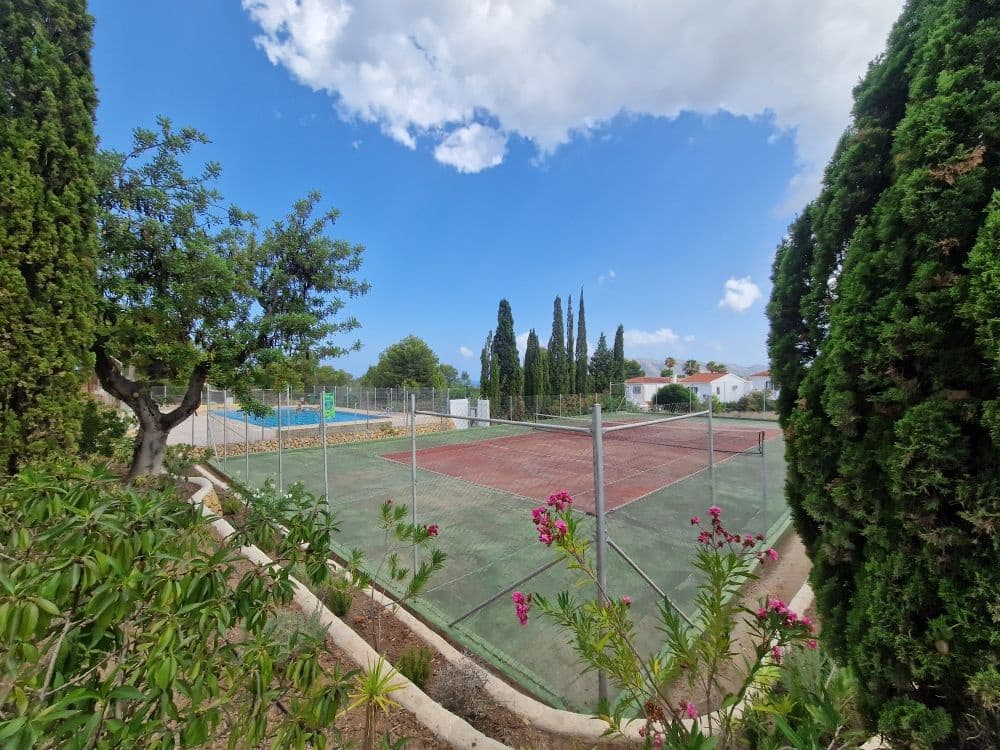 3 sypialnia Willa na sprzedaż w La Nucia z basenem garażem - 330 000 € (Ref: 9454678)